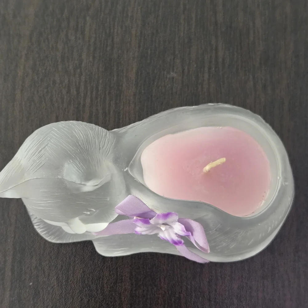 Emson Frosted Satin Glass Cat Candle Holder .
